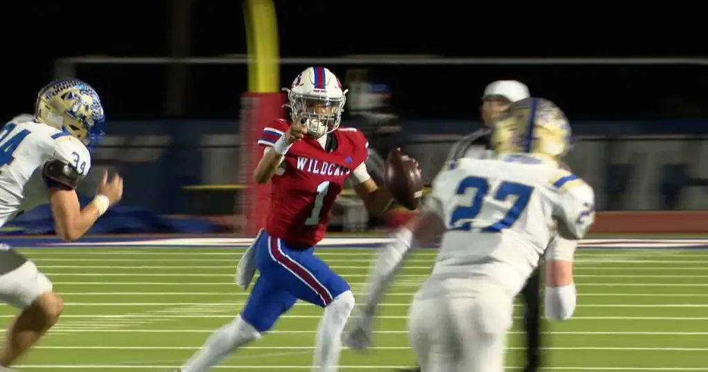 Check out the Coastal Bend's Bi-District first round playoff highlights and scores. Plus, which teams are advancing?  Hi...